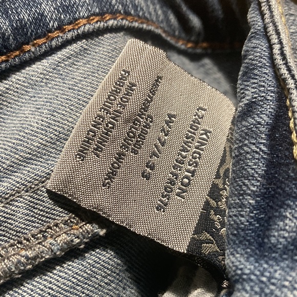 Silver Jeans - Kingston size 27 x 33 - Picture 3 of 7